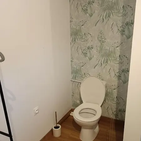 La Petite Maison Du Bonheur *