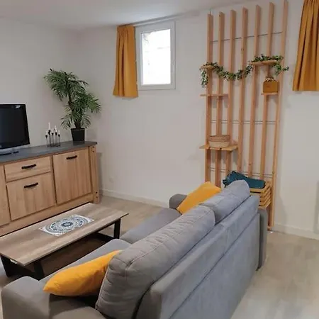 아파트 La Petite Maison Du Bonheur